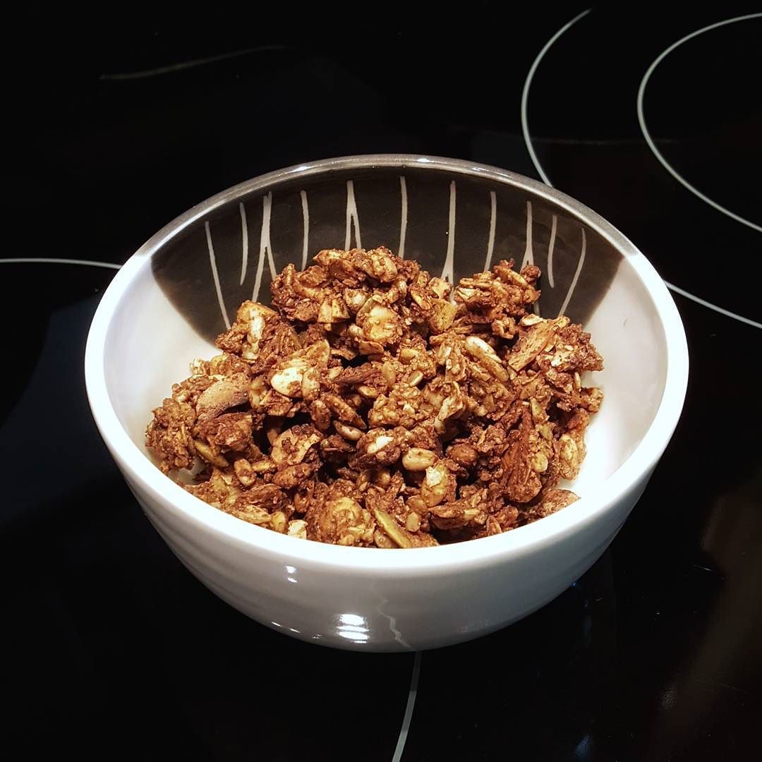 A bowl of this yummy grainless granola